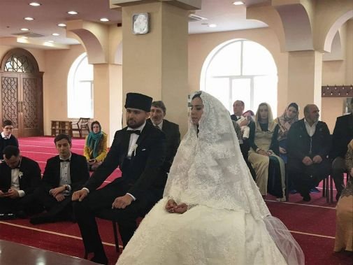 Мусульманская невеста: Джамала поделилась первыми фото со своей свадьбы