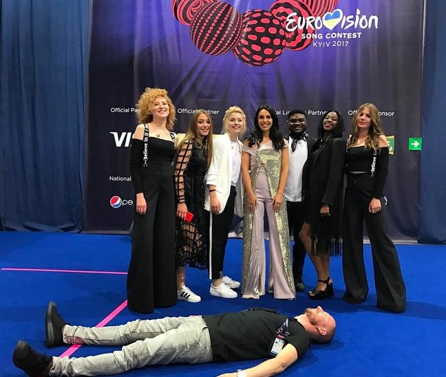 Беременная Джамала от души поздравила победителя "Евровидения-2017"