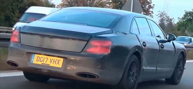 Новый Bentley засекли на дорожных тестах