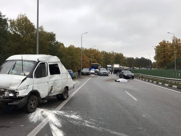 На трассе «Киев-Чоп» произошло сразу три ДТП: есть погибшие