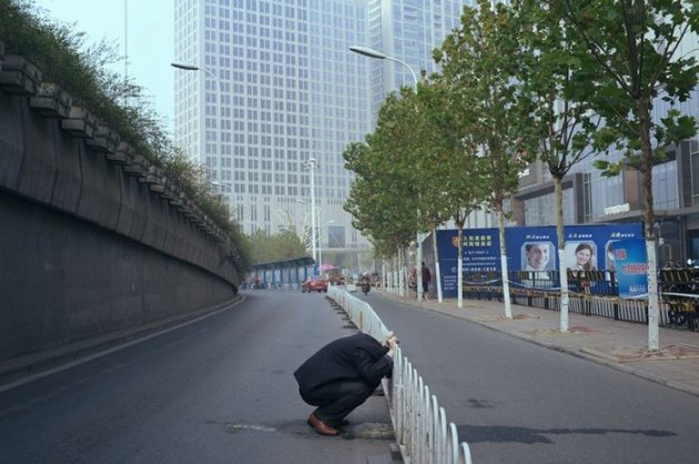 Такого вы еще не видели: необычные уличные снимки от талантливого китайца. Фото