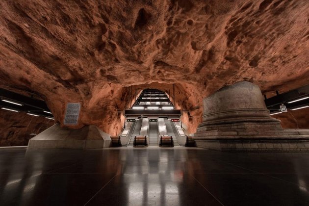 Захватывающие дух особенности метро Стокгольма. Фото