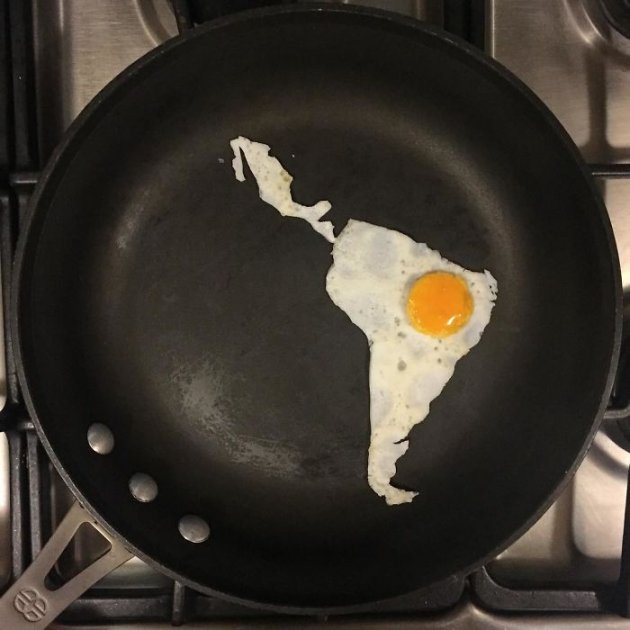 Мексиканец создает невероятные картины из яиц. Фото