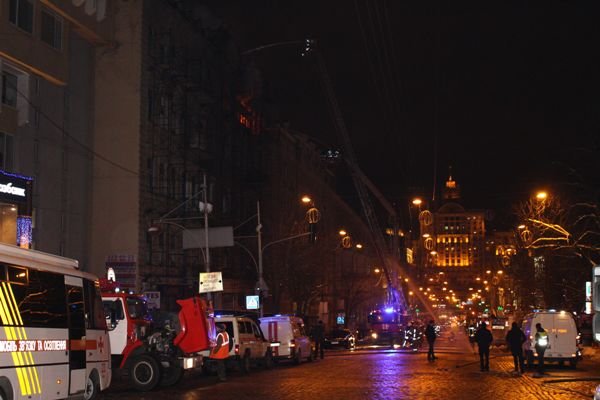 В центре Киева произошел масштабный пожар