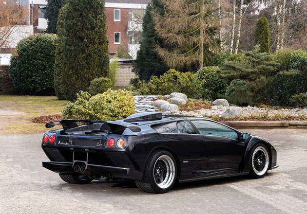 На Sotheby’s выставили Lamborghini с пробегом всего 276 километров