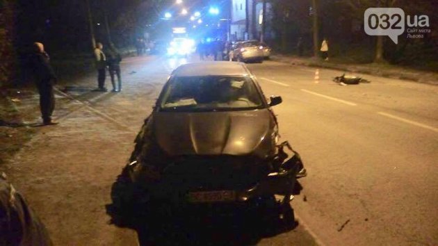 Массовое ДТП во Львове: столкнулись сразу шесть авто