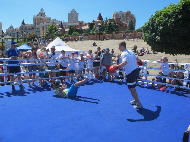 Непобедимого украинского боксера «нокаутировали» на Оболони