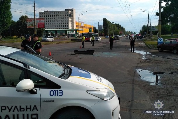 В Черкассах взорвался автомобиль известного бизнесмена