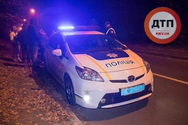 У Києві п'яний водій влаштував ДТП і втік в ліс