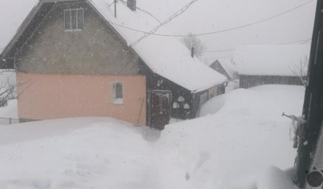 Словаччину завалило снігом. Фото